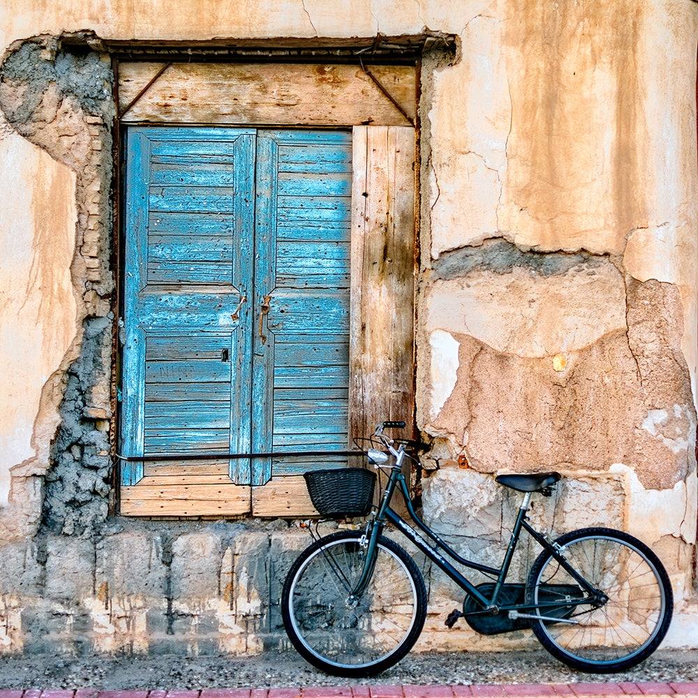 Fototapet Old Window And Bicycle