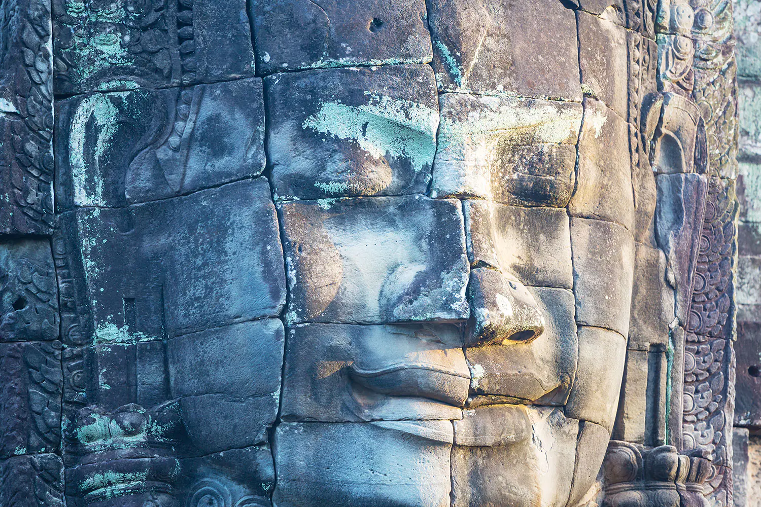 Valokuvatapetti Buddha in Rock